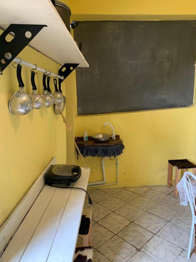 Quinca'S Hostel Ленсойс Екстер'єр фото