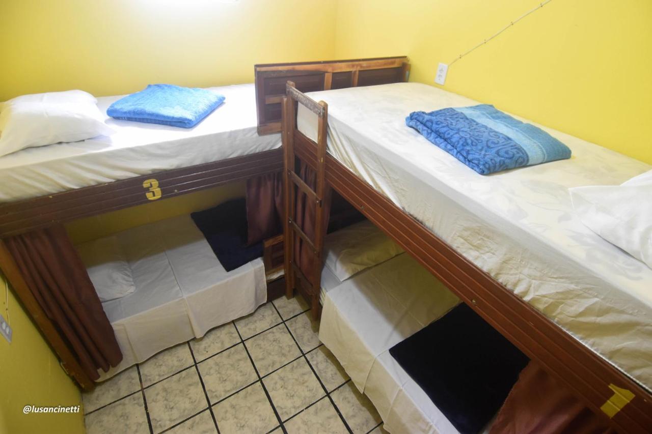 Quinca'S Hostel Ленсойс Екстер'єр фото