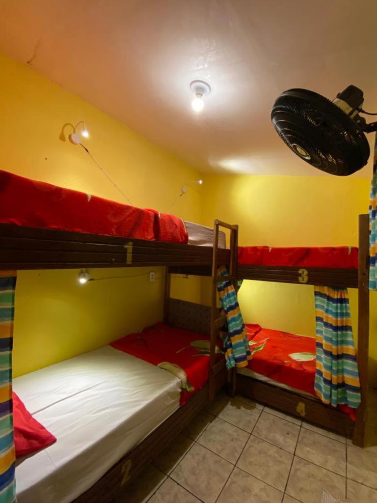 Quinca'S Hostel Ленсойс Екстер'єр фото